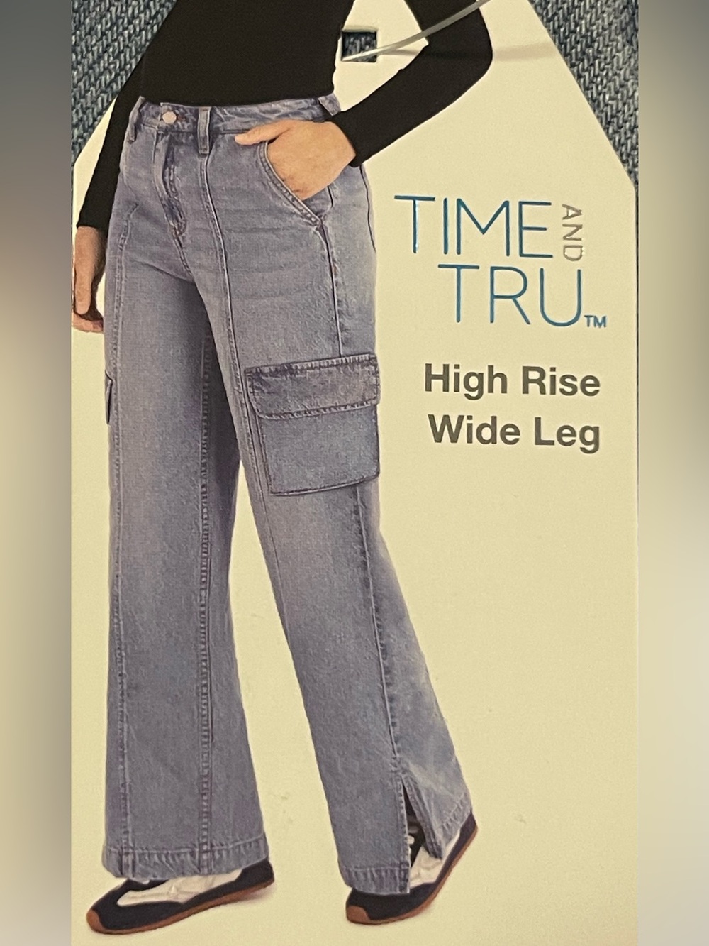 NWT HIGH RISE WIDE LEG JEANS